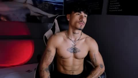 Thomas 3  JUST STAY AND BE MY LAST LOVE online show from April 17, 6:00 pm