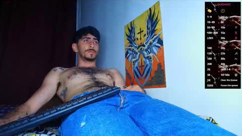 thomas_ks11 online show from November 7, 1:05 am