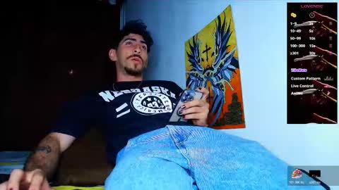 thomas_ks11 online show from November 24, 1:16 am