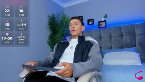 Thomas online show from March 24, 12:32 pm