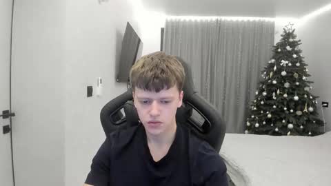 Tomas online show from January 31, 7:11 pm