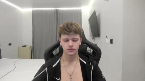 Tomas online show from February 11, 2:27 am