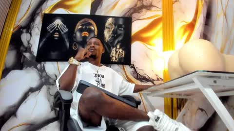 Snapshot of thomas_shelbys chatting on November 15, 3:37 am Thomas online show from November 15, 3:37 am