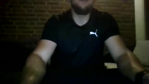 Snapshot of thomasonnl chatting on September 14, 7:46 pm thomasonnl online show from September 14, 7:46 pm