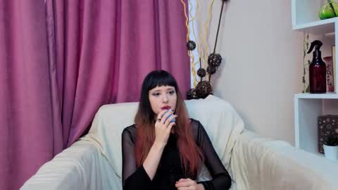 Bella online show from November 11, 9:09 am