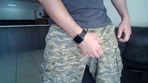 thomaz__ online show from September 19, 12:17 pm