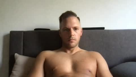 Snapshot of thorhh1991 chatting on September 26, 2:54 pm thorhh1991 online show from September 26, 2:54 pm