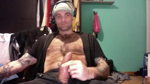 Snapshot of throatfucker2000 chatting on February 25, 12:25 am throatfucker2000 online show from February 25, 12:25 am