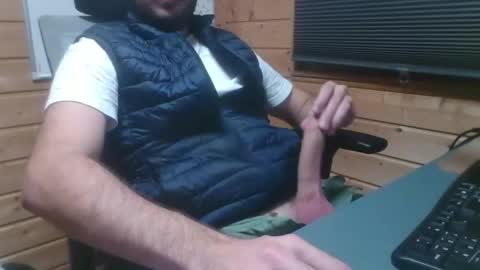 Snapshot of thx_4some_sharing chatting on September 17, 11:17 pm toobigcockforonegirl online show from September 17, 11:17 pm