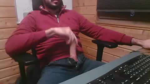 Snapshot of thx_4some_sharing chatting on November 10, 3:22 pm toobigcockforonegirl online show from November 10, 3:22 pm