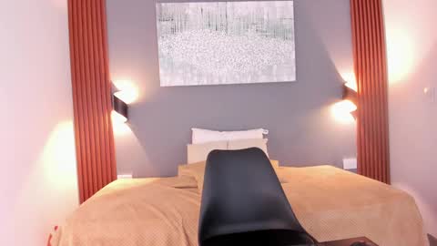 tihana online show from December 4, 9:35 pm