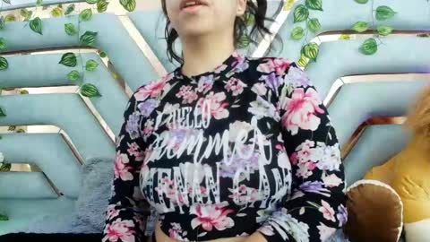 tiana_prince online show from April 21, 3:46 am