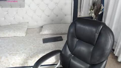 LIA online show from September 25, 11:14 am