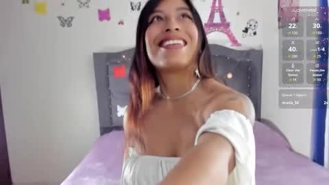 Snapshot of tiana_violet chatting on September 28, 8:47 pm tiana_violet online show from September 28, 8:47 pm