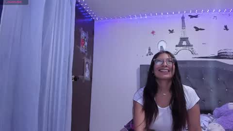 tiana_violet online show from April 21, 1:53 am