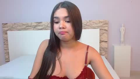 tianaglow4 online show from January 24, 4:06 pm