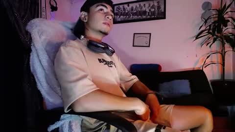 TIAN online show from April 8, 2:44 am