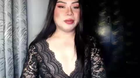 Snapshot of tiara_kishatsu chatting on November 20, 12:27 pm arianna tiara online show from November 20, 12:27 pm