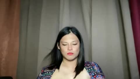 Snapshot of tiara_kishatsu chatting on February 4, 7:14 am arianna tiara online show from February 4, 7:14 am