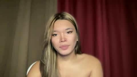 Ms. Tiara online show from February 25, 12:20 am