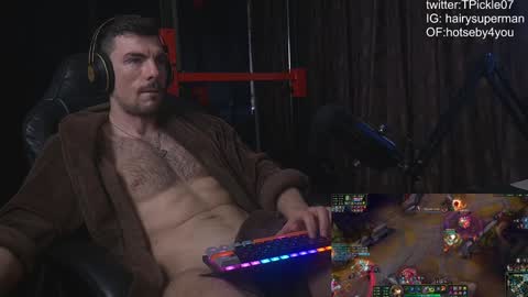 Snapshot of tickle_my_pickle07 chatting on January 27, 7:35 am tickle_my_pickle07 online show from January 27, 7:35 am