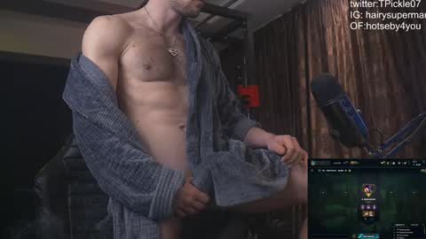 Snapshot of tickle_my_pickle07 chatting on January 30, 7:07 am tickle_my_pickle07 online show from January 30, 7:07 am