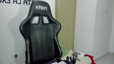 tiffany  online show from December 21, 8:28 am