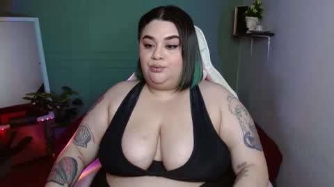 dont forget ask for custom vids  online show from December 29, 10:01 am