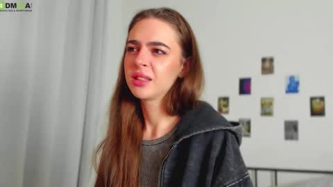 Snapshot of tiffany_loong chatting on November 18, 1:11 am tiffany online show from November 18, 1:11 am