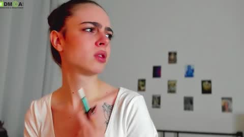 Snapshot of tiffany_loong chatting on November 19, 10:32 pm tiffany online show from November 19, 10:32 pm