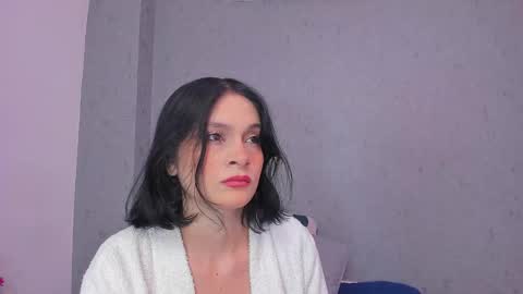 Snapshot of tiffany_mendez chatting on September 30, 12:10 pm tiffany_mendez online show from September 30, 12:10 pm