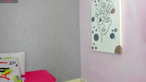 Snapshot of tiffany_mendez chatting on October 10, 12:04 pm tiffany_mendez online show from October 10, 12:04 pm