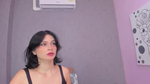 Snapshot of tiffany_mendez chatting on October 14, 12:06 pm tiffany_mendez online show from October 14, 12:06 pm