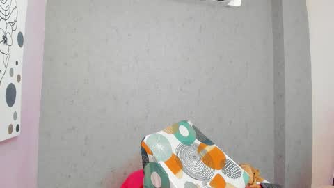 tiffany_mendez online show from October 23, 12:04 pm