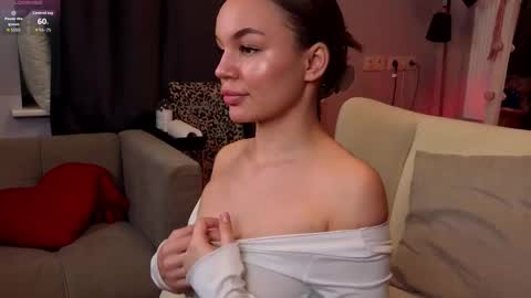 Snapshot of tiffany_sweetie chatting on November 25, 12:05 pm Tiffany online show from November 25, 12:05 pm