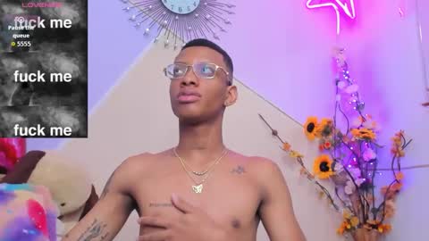 Snapshot of tiffany_valentine15xxx chatting on September 20, 12:39 pm Xander Barbie online show from September 20, 12:39 pm