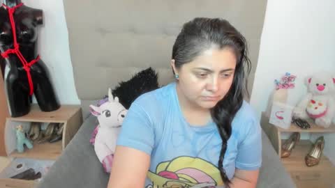 Snapshot of tiffanyamazing chatting on November 14, 12:37 pm TiffanyAmazing online show from November 14, 12:37 pm