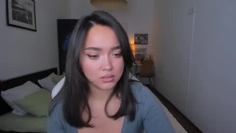  Tiffany  online show from December 12, 6:10 pm