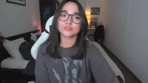  Tiffany  online show from December 22, 6:48 pm