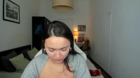  Tiffany  online show from January 5, 12:42 pm