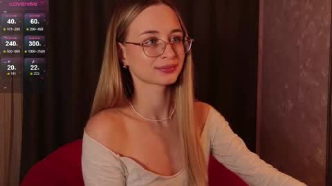 Tiffany online show from February 1, 3:10 pm