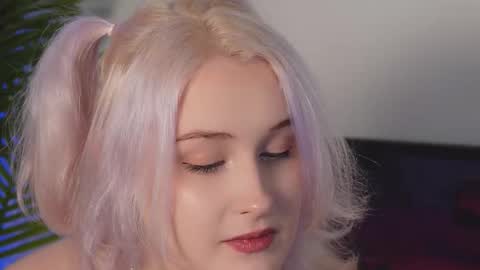 Snapshot of tiffanyjons chatting on November 23, 5:35 pm tiffanyjons online show from November 23, 5:35 pm