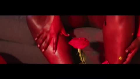 tifanny online show from November 30, 11:20 pm