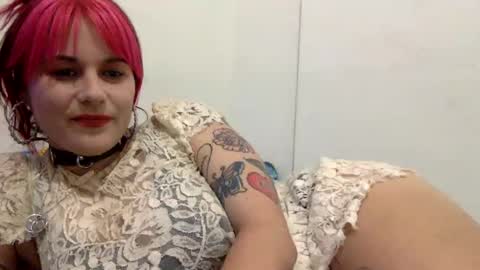 Tigerlily online show from October 9, 5:27 am