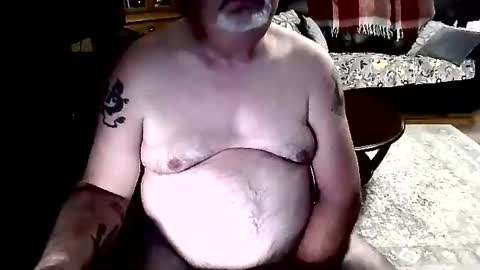 Snapshot of tigerman20242025 chatting on October 3, 1:35 am tigerman online show from October 3, 1:35 am