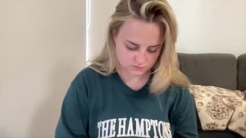 Lexi online show from March 23, 2:15 am