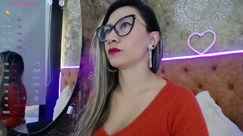 TILA TEQUILA online show from January 21, 12:29 pm