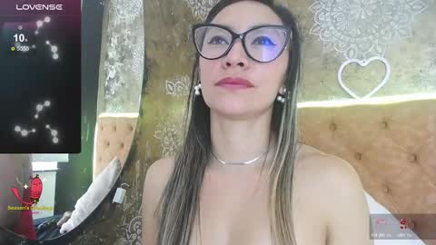 TILA TEQUILA online show from February 11, 3:08 pm