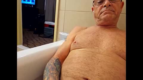 tim1964ish online show from December 4, 7:39 am