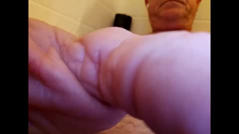 Snapshot of tim1964ish chatting on January 7, 8:24 am tim1964ish online show from January 7, 8:24 am